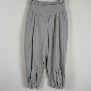 Free People FP Beach Jogger Chino Pleated Sweat Pants in Sand Size XS‎
